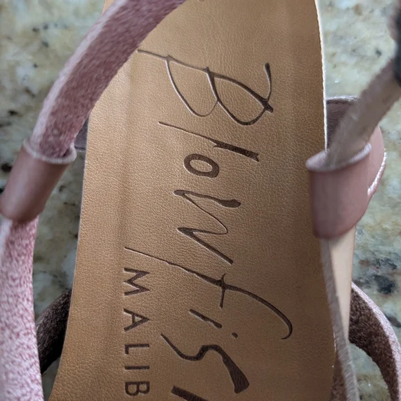 Blowfish Women's Strappy Sandals - Pink and Cream - Picture 4 of 6